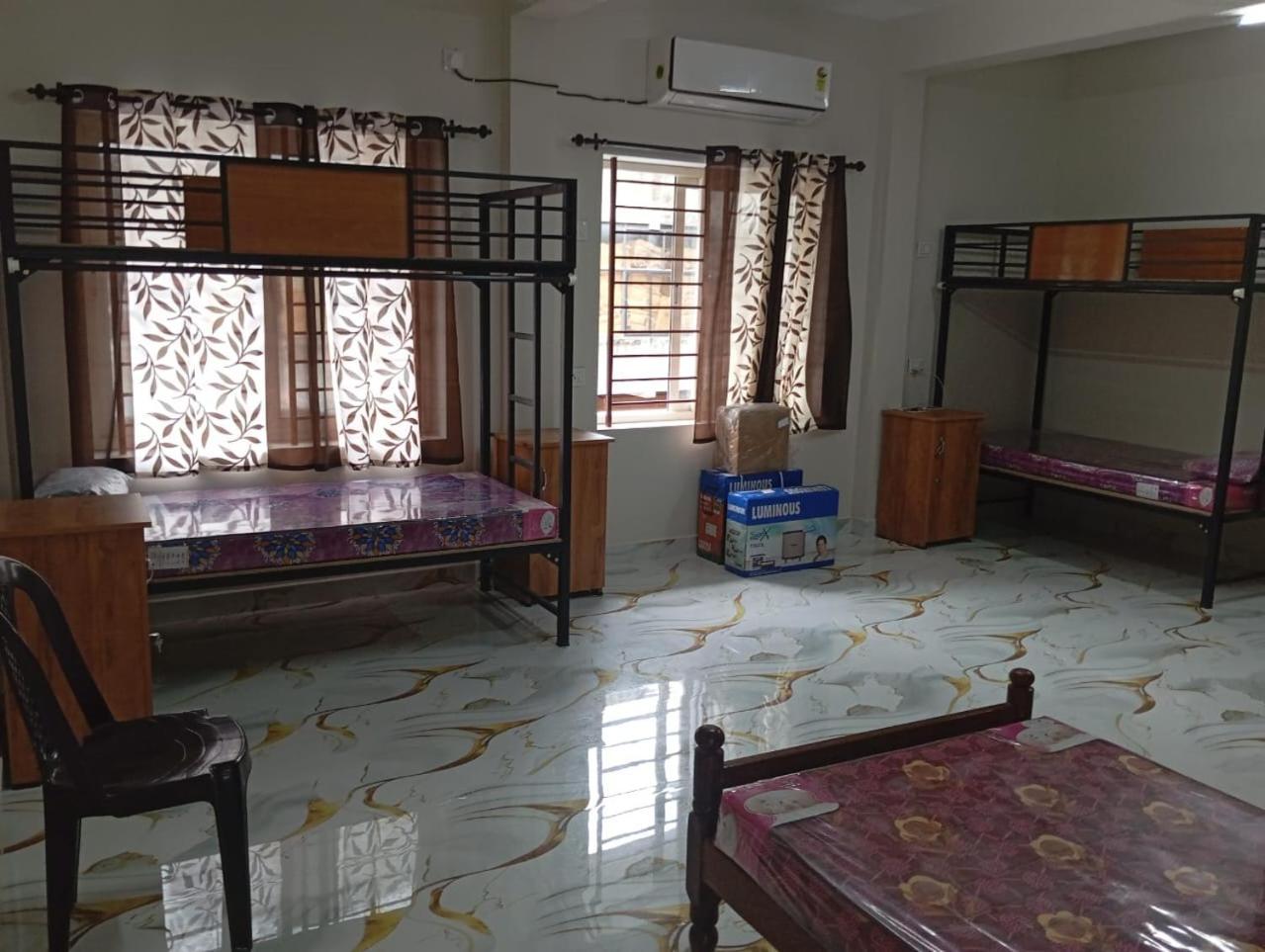 The Bunkhouse Lodge & Hostel Kochi Phòng bức ảnh