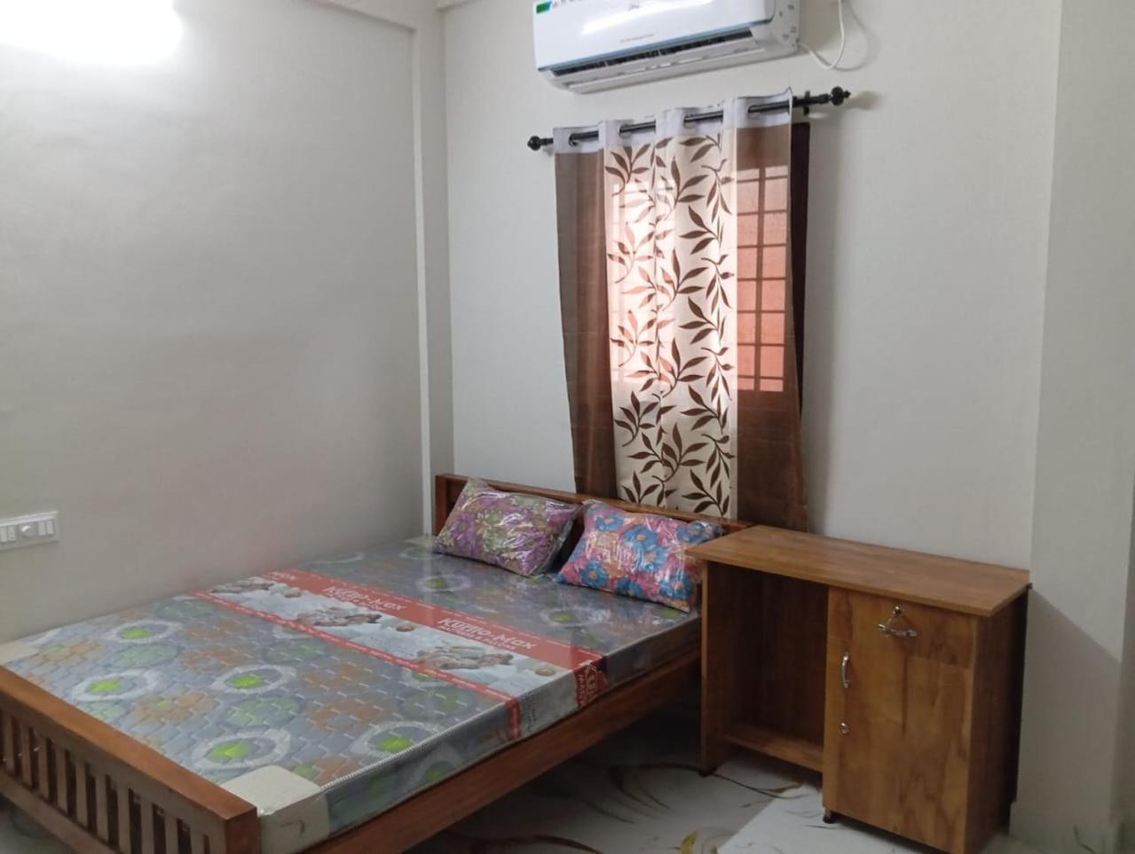 The Bunkhouse Lodge & Hostel Kochi Ngoại thất bức ảnh